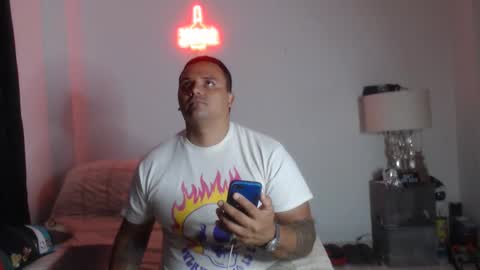 pikoro_gomez online show from January 8, 3:51 am