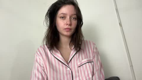 Snapshot of pileacadieri__ chatting on January 4, 8:28 am Trisha     online show from January 4, 8:28 am