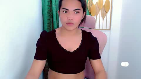 Snapshot of pinay_cristine chatting on October 28, 8:54 pm pinay_cristine online show from October 28, 8:54 pm