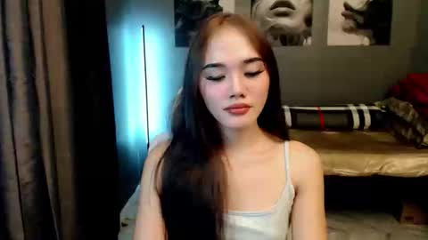 Jen online show from January 18, 1:42 pm