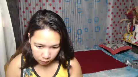 pinayhotmama08 online show from October 29, 1:18 am