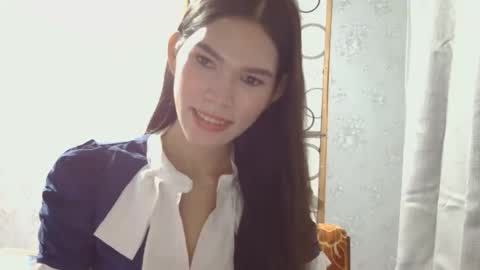 Snapshot of pinayjessaxxx chatting on October 22, 10:18 am pinayjessaxxx online show from October 22, 10:18 am