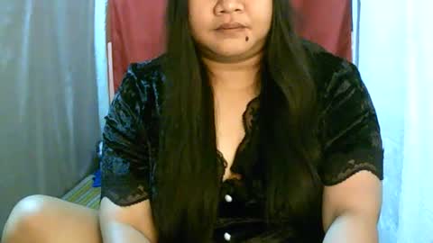 pinayjona online show from May 11, 12:12 pm