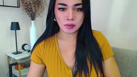 Just cath  online show from March 8, 11:28 pm