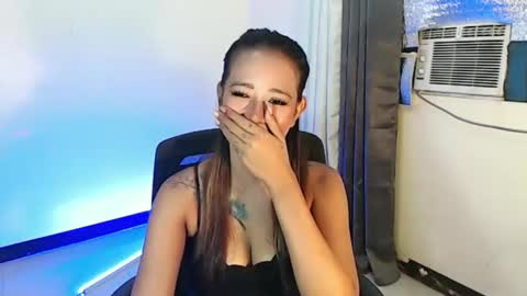 pinaymorena_renelda online show from September 18, 2:15 am