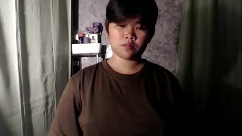 Lyn the Lesbian online show from May 28, 2:04 pm