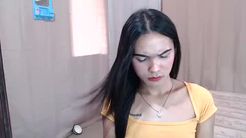 celistina Crwford online show from February 18, 7:10 am