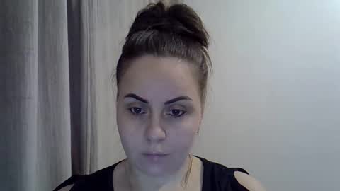 pineapple375 online show from February 26, 10:40 am