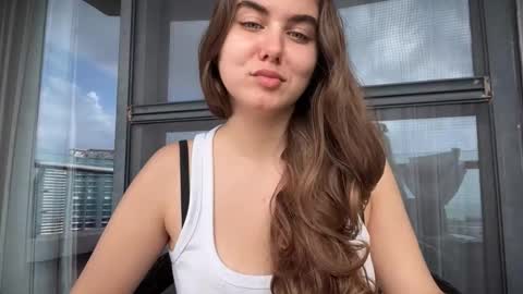 Susie online show from December 22, 4:30 am