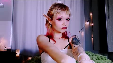 Snapshot of pink_k1tty chatting on October 20, 7:57 am pink_k1tty online show from October 20, 7:57 am