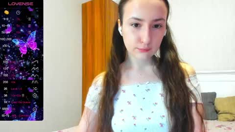 pink_soda33 online show from May 31, 6:56 am