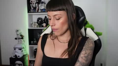 Emily online show from July 17, 7:16 pm