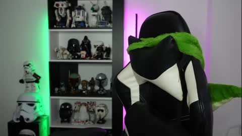 Emily online show from July 8, 1:42 am