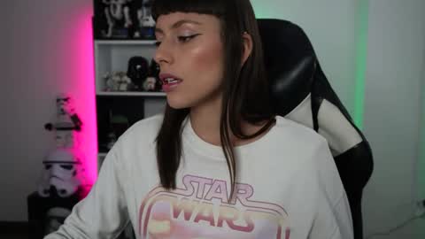 Emily online show from April 19, 6:21 pm