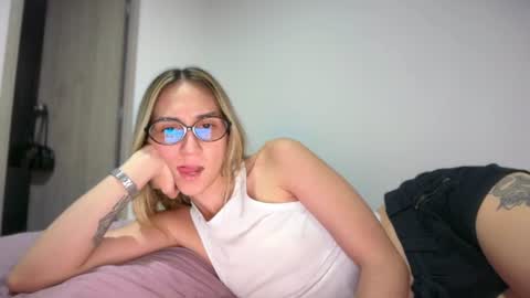 Pinkilola online show from August 3, 12:34 am