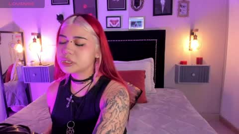 PINKK online show from March 31, 1:00 pm