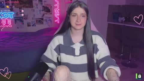 pinkvenom_ online show from May 22, 1:23 am