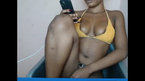 pinkyxxpussy online show from February 26, 3:59 pm