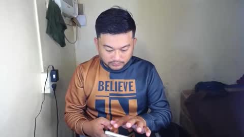 pinoy041087 online show from February 15, 6:48 am