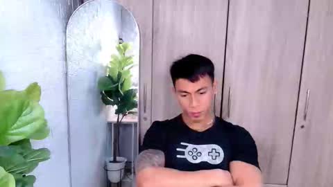 ethan online show from October 17, 11:47 am