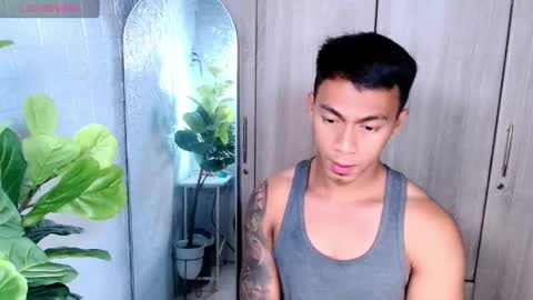 ethan online show from April 12, 1:26 pm