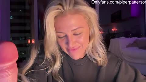 PipinPiper online show from April 8, 4:48 am