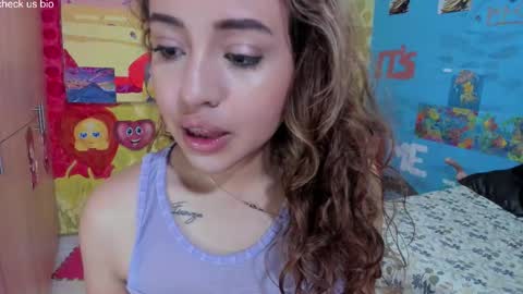 VALENTINA y PIPE online show from November 29, 1:41 pm