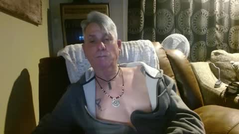 pirate334 online show from March 12, 3:57 am