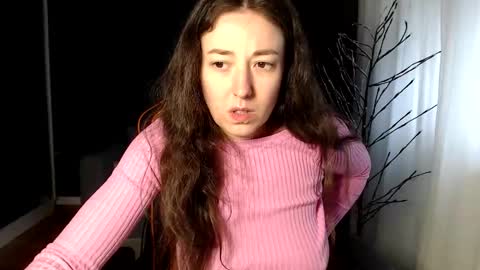 piscesgirl06 online show from March 28, 8:27 am