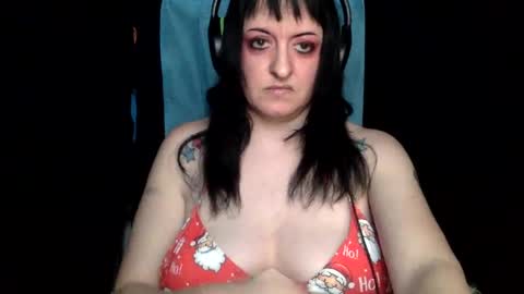 Trash Kitten online show from February 23, 11:55 am