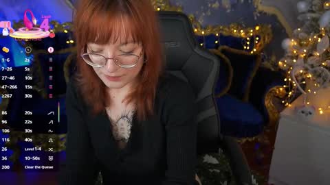 pixiepeachh online show from February 15, 9:02 pm