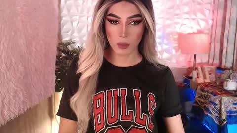 pixydominatrixx online show from December 2, 1:19 pm