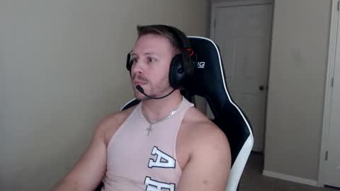 Player online show from February 3, 7:56 am