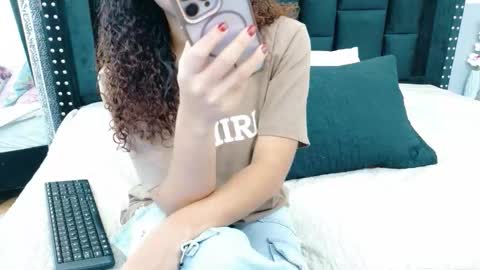 SAMARA  online show from January 18, 7:56 pm