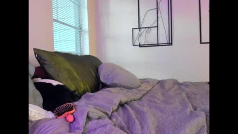 PlaywithPetra online show from November 11, 11:18 pm