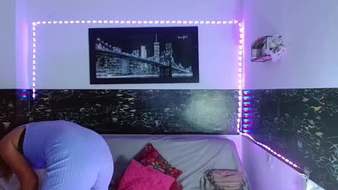 Zalome  online show from April 2, 3:25 am