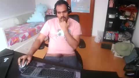 Sam online show from March 25, 2:13 pm