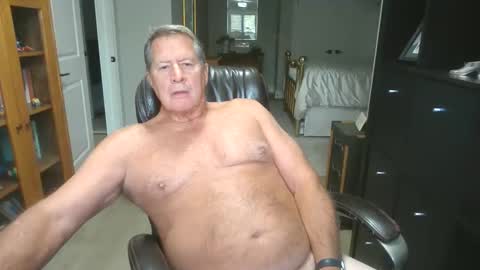 pleeeezeher online show from October 17, 3:38 pm