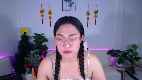 Ploysai online show from February 3, 6:51 am