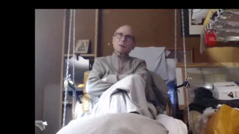 Plumerialba online show from December 10, 1:00 am