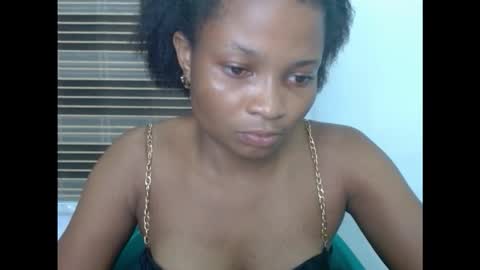 plumnjuicyx online show from December 1, 7:56 pm