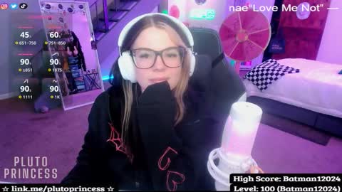 Pluto Princess online show from November 20, 3:49 am