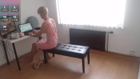 Vanda online show from December 18, 9:59 am