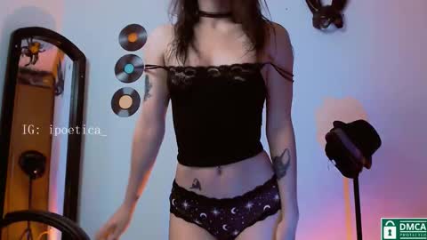 IG ipoetica  online show from November 24, 4:27 pm