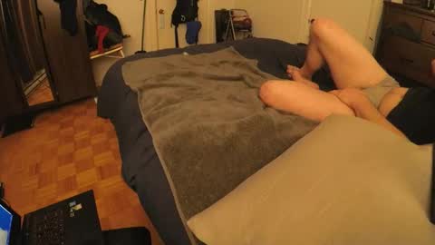 poewerxoli online show from February 24, 6:38 am