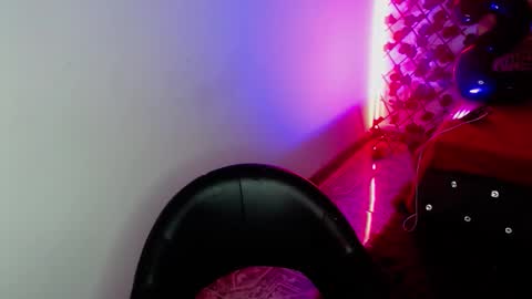 poison_doll2 online show from January 8, 7:09 pm