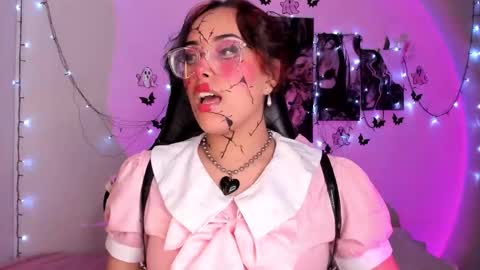 Willow                      Hours 12pm to 630pm Colombian time FRIDAY AND SUNDAY FREE DAYS online show from October 29, 5:58 pm