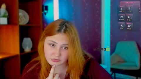 polly_cute1 online show from February 25, 1:47 pm