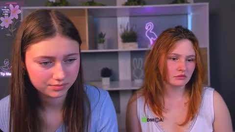 polly_cute1 online show from March 5, 8:18 pm