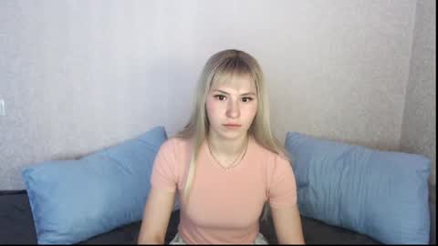 Polly online show from May 15, 2:31 am
